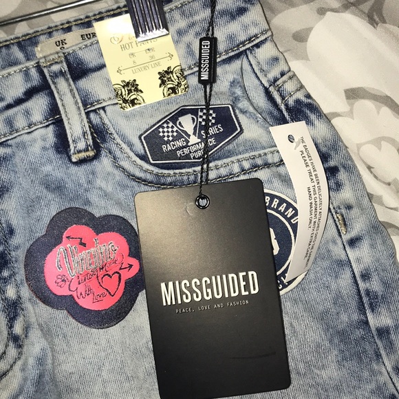 NWT Missguided Denim Patchwork Hotpants - Picture 4 of 5